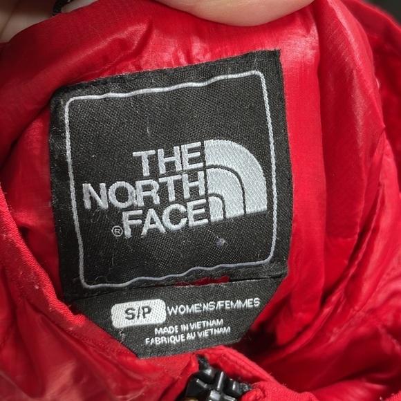 The North Face Jacket Red Thermoball Hip Length Pockets Down Insulated Small - Picture 7 of 11